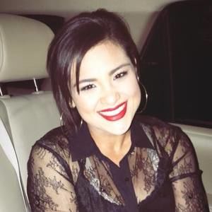 Meet your Posher, Stephanie